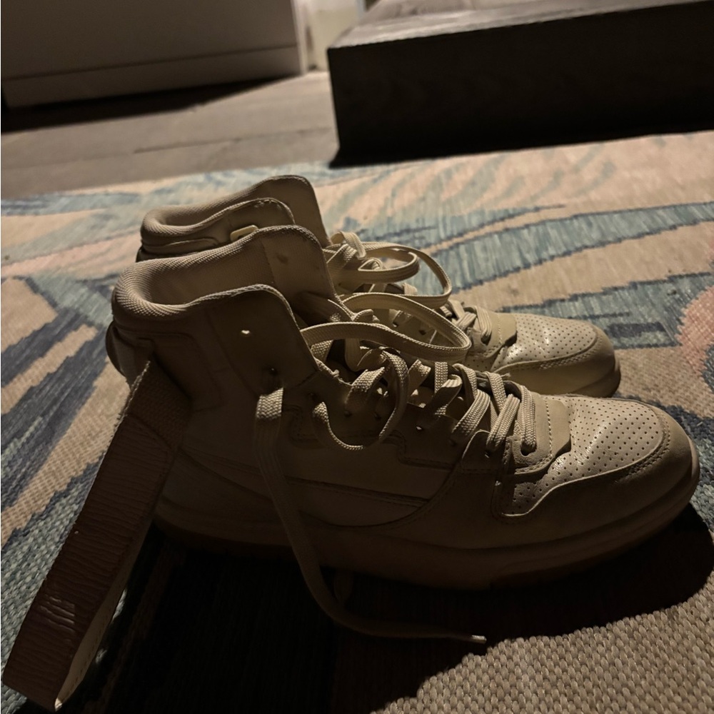 Zara Beige High-Top Sneakers